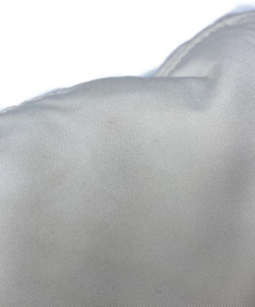 Acne studios（アクネ ストゥディオズ）Acne studios (アクネ ストゥディオズ) Puffer Jacket/パファージャケット ミルクホワイト サイズ:36の古着・服飾アイテム