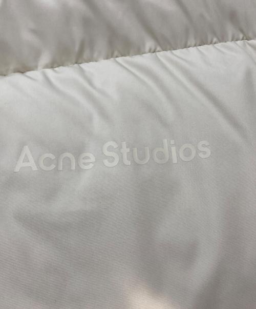 Acne studios（アクネ ストゥディオズ）Acne studios (アクネ ストゥディオズ) Puffer Jacket/パファージャケット ミルクホワイト サイズ:36の古着・服飾アイテム