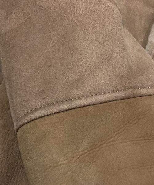 EMMETI（エンメティ）EMMETI (エンメティ) シアリングムートン4Bジャケット/Shearling Mouton 4-Button Jacket ベージュ サイズ:50の古着・服飾アイテム