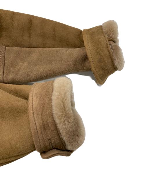 EMMETI（エンメティ）EMMETI (エンメティ) シアリングムートン4Bジャケット/Shearling Mouton 4-Button Jacket ベージュ サイズ:50の古着・服飾アイテム