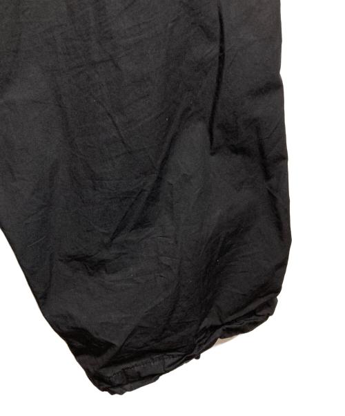 C.P COMPANY（シーピーカンパニー）C.P COMPANY (シーピーカンパニー) MICRO-REPS BOXY CARGO LENS PANT/マイクロレップス ボクシー カーゴ レンズパンツ ブラック サイズ:不明の古着・服飾アイテム