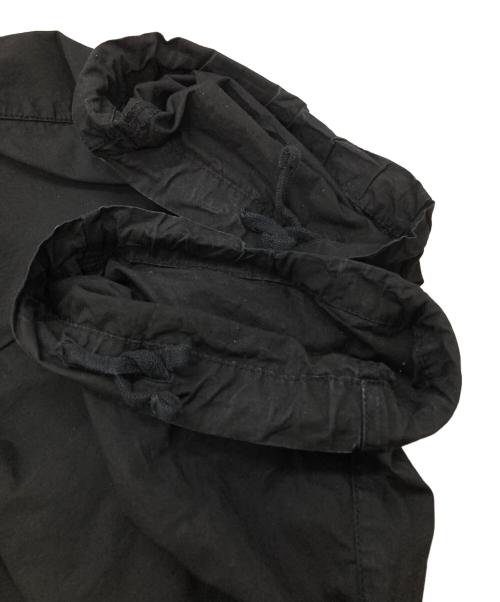 C.P COMPANY（シーピーカンパニー）C.P COMPANY (シーピーカンパニー) MICRO-REPS BOXY CARGO LENS PANT/マイクロレップス ボクシー カーゴ レンズパンツ ブラック サイズ:不明の古着・服飾アイテム