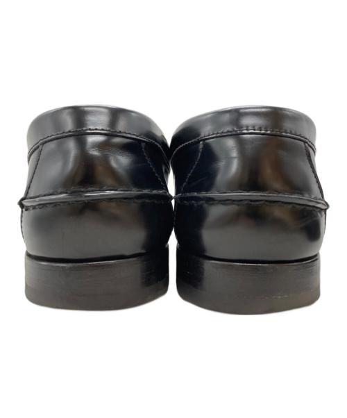 PRADA（プラダ）PRADA (プラダ) ロゴペニーレザーローファー/Logo-embellished leather penny loafers ブラック サイズ:9の古着・服飾アイテム