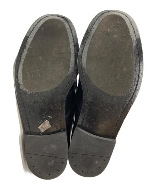 PRADA（プラダ）PRADA (プラダ) ロゴペニーレザーローファー/Logo-embellished leather penny loafers ブラック サイズ:9の古着・服飾アイテム