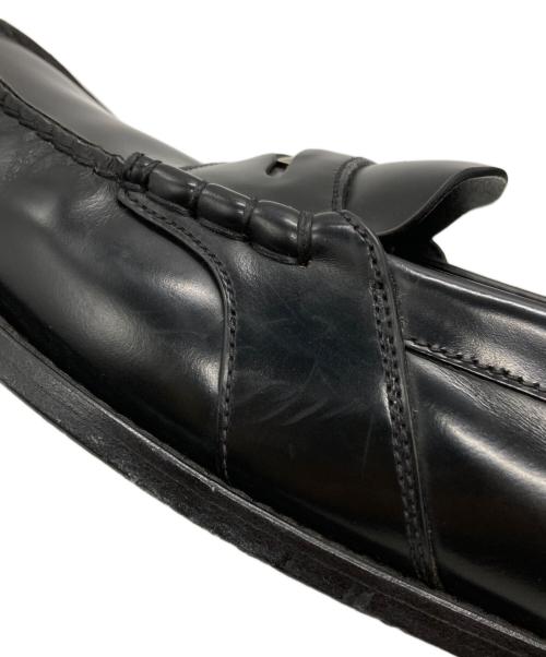 PRADA（プラダ）PRADA (プラダ) ロゴペニーレザーローファー/Logo-embellished leather penny loafers ブラック サイズ:9の古着・服飾アイテム