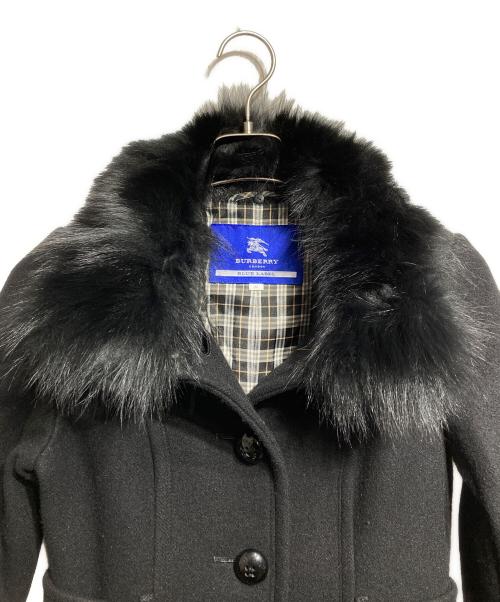 BURBERRY BLUE LABEL（バーバリー ブルー レーベル）BURBERRY BLUE LABEL (バーバリー ブルー レーベル) ファー付コート/Coat with fur trim ブラック サイズ:38の古着・服飾アイテム