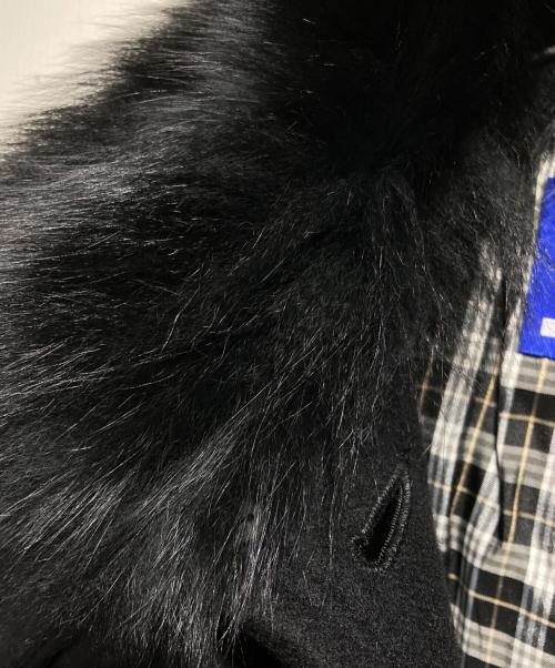 BURBERRY BLUE LABEL（バーバリー ブルー レーベル）BURBERRY BLUE LABEL (バーバリー ブルー レーベル) ファー付コート/Coat with fur trim ブラック サイズ:38の古着・服飾アイテム