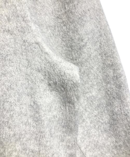 DRAWER（ドゥロワー）DRAWER (ドゥロワー) ノーカラー ベルト コート/Collarless belted coat グレー サイズ:368の古着・服飾アイテム