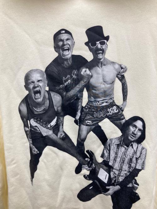 RED HOT CHILI PEPPERS（レッドホットチリペッパーズ）RED HOT CHILI PEPPERS (レッドホットチリペッパーズ) 2024年東京公演パーカー ベージュ サイズ:Lの古着・服飾アイテム