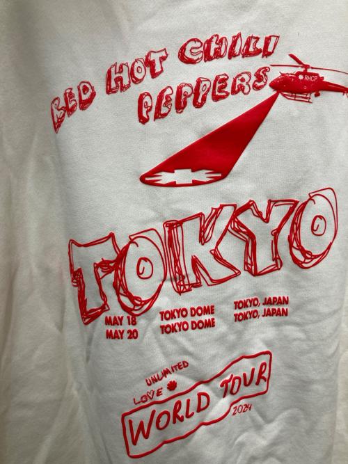 RED HOT CHILI PEPPERS（レッドホットチリペッパーズ）RED HOT CHILI PEPPERS (レッドホットチリペッパーズ) 2024年東京公演パーカー ベージュ サイズ:Lの古着・服飾アイテム