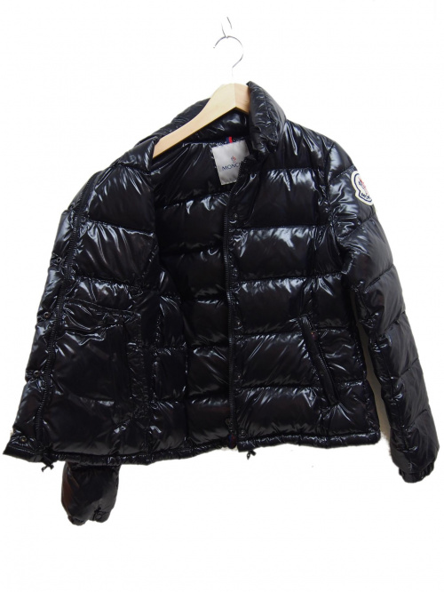 MONCLER（モンクレール）MONCLER (モンクレール) ダウンジャケット G32-003 エベレストの古着・服飾アイテム