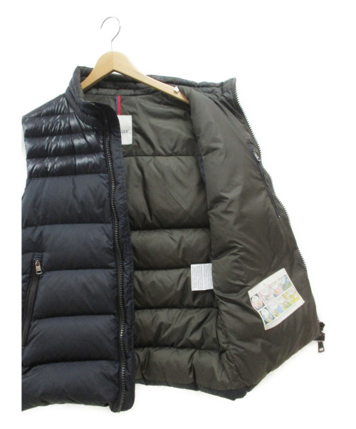 MONCLER（モンクレール）MONCLER (モンクレール) ダウンベスト ブラック サイズ:4の古着・服飾アイテム
