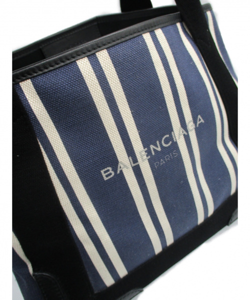 BALENCIAGA（バレンシアガ）BALENCIAGA (バレンシアガ) ネイビーカバS ネイビー サイズ:無表記 339933 535269の古着・服飾アイテム