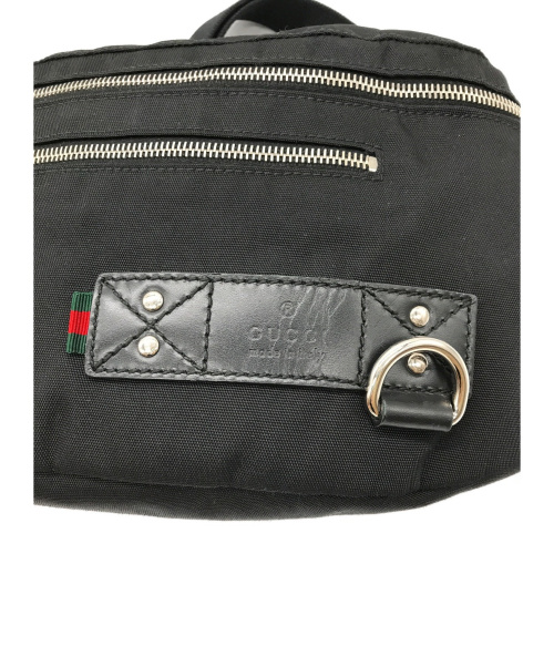 GUCCI（グッチ）GUCCI (グッチ) ウエストバッグ ブラック 246409 520381の古着・服飾アイテム