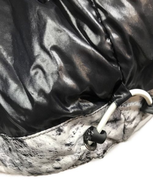 MONCLER（モンクレール）MONCLER (モンクレール) BLANC GIUBBOTTO ホワイト サイズ:4の古着・服飾アイテム
