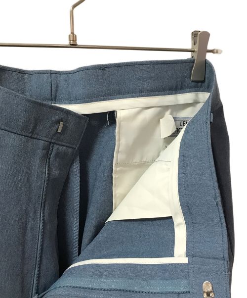 LEVI'S（リーバイス）LEVI'S (リーバイス) ヴィンテージアクションスラックス ブルー サイズ:-の古着・服飾アイテム
