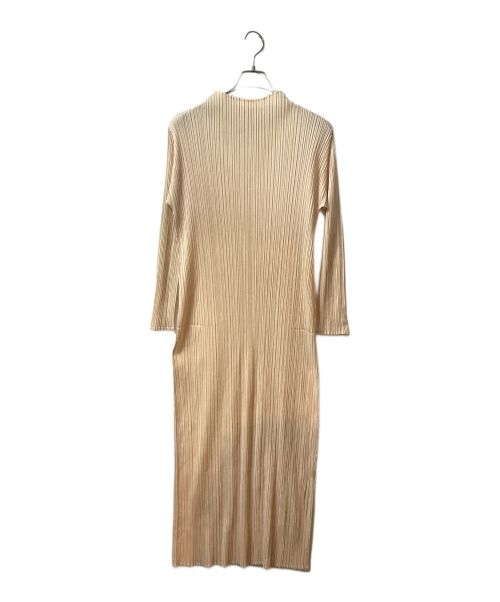 PLEATS PLEASE（プリーツプリーズ）PLEATS PLEASE (プリーツプリーズ) プリーツワンピース ベージュ サイズ:4の古着・服飾アイテム