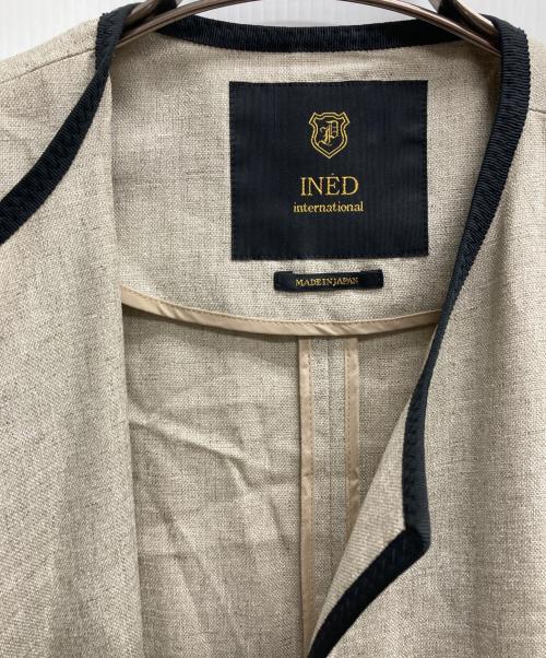 INED（イネド）INED (イネド) パイピングライトコート ベージュ サイズ:5の古着・服飾アイテム