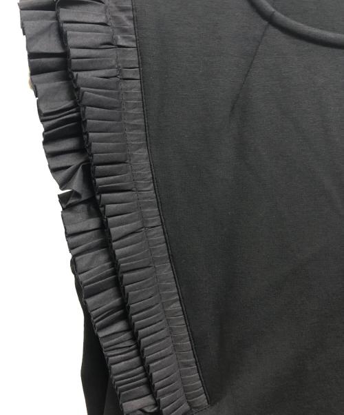 MARILYN MOON（マリリンムーン）MARILYN MOON (マリリンムーン) フリルニットワンピース ブラック サイズ:不明の古着・服飾アイテム