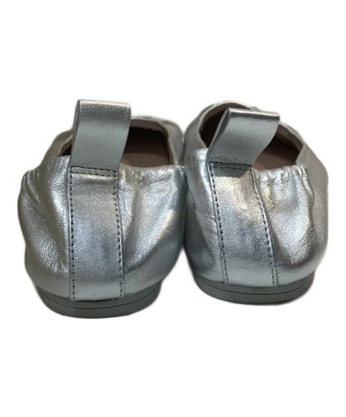 COLE HAAN（コールハーン）COLE HAAN (コールハーン) ヨーク ソフト バレエ シルバー サイズ:5Bの古着・服飾アイテム