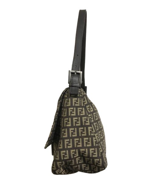 FENDI（フェンディ）FENDI (フェンディ) ショルダーバッグ ブラウンの古着・服飾アイテム