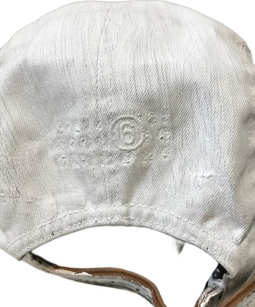 SUPREME（シュプリーム）Supreme (シュプリーム) MM6 Maison Margiela (エムエムシックス メゾンマルジェラ) PAINTED CAMP CAP ホワイトの古着・服飾アイテム