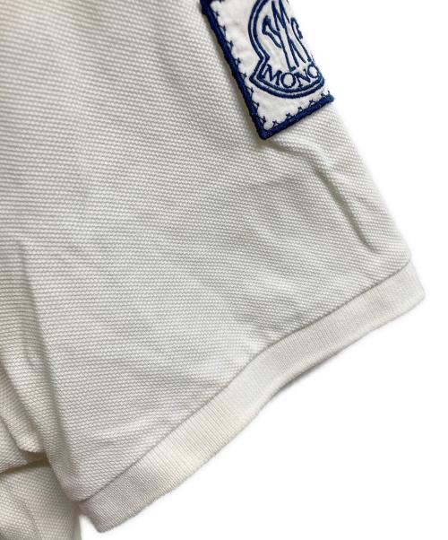 MONCLER GAMME BLEU（モンクレール ガム ブルー）MONCLER GAMME BLEU (モンクレール ガム ブルー) ポロシャツ ホワイト サイズ:Mの古着・服飾アイテム