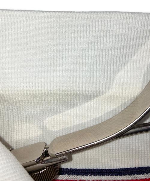 MONCLER GAMME BLEU（モンクレール ガム ブルー）MONCLER GAMME BLEU (モンクレール ガム ブルー) ポロシャツ ホワイト サイズ:Mの古着・服飾アイテム