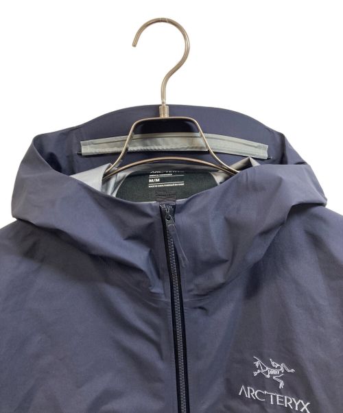 ARC'TERYX（アークテリクス）ARC'TERYX (アークテリクス) BETA JACKET ネイビー サイズ:Mの古着・服飾アイテム