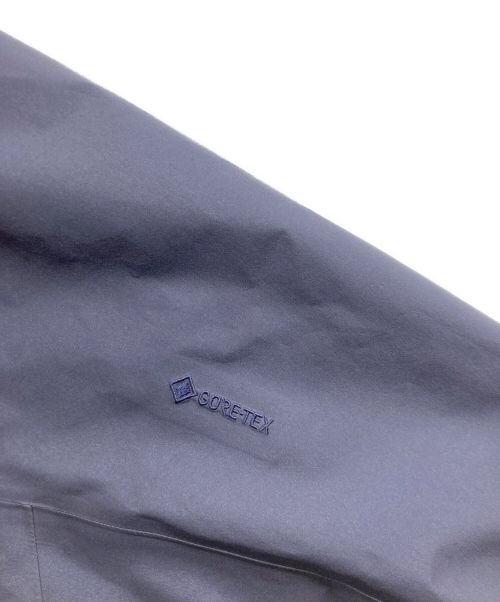 ARC'TERYX（アークテリクス）ARC'TERYX (アークテリクス) BETA JACKET ネイビー サイズ:Mの古着・服飾アイテム