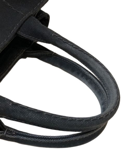 PRADA（プラダ）PRADA (プラダ) トライアングル カナパ ハンドバッグ ブラック ブラックの古着・服飾アイテム