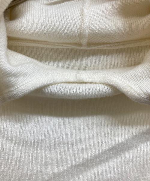 Whim Gazette（ウィムガゼット）Whim Gazette (ウィムガゼット) リブフードプルオーバー ホワイト サイズ:Free 未使用品の古着・服飾アイテム