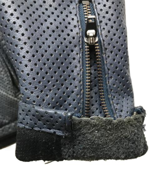 KADOYA（カドヤ）KADOYA (カドヤ) パンチングレザーライダースジャケット ブルー サイズ:Sの古着・服飾アイテム