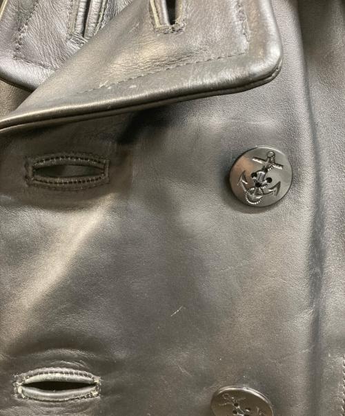 COMME des GARCONS JUNYA WATANABE MAN（コム デ ギャルソン ジュンヤ ワタナベ マン）COMME des GARCONS JUNYA WATANABE MAN (コム デ ギャルソン ジュンヤ ワタナベ マン) VANSON (バンソン) レザーPコート ブラック サイズ:XSの古着・服飾アイテム