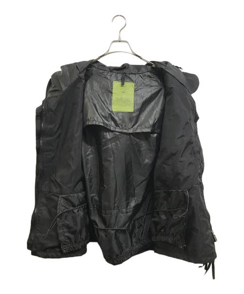 Swedish Army（スウェーデン軍）Swedish Army (スウェーデン軍) ECWCS PARKA ブラック サイズ:Ｓ/Ｒの古着・服飾アイテム