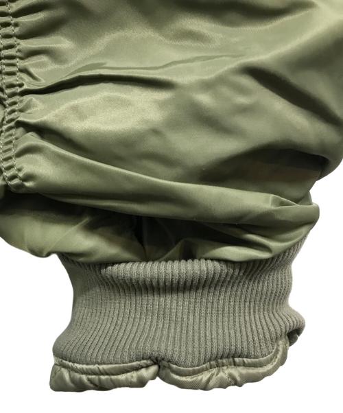 THUG CLUB（サグ クラブ）THUG CLUB (サグ クラブ) A WINGLESS BIRD ギャザーアームボンバージャケット グリーン サイズ:4の古着・服飾アイテム