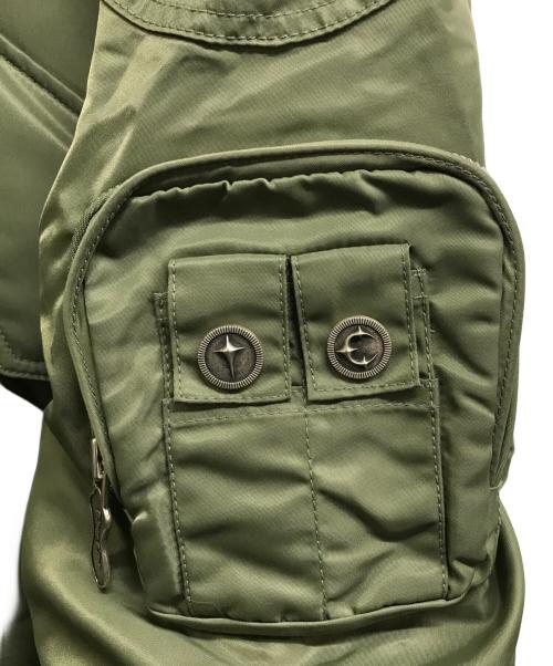 THUG CLUB（サグ クラブ）THUG CLUB (サグ クラブ) A WINGLESS BIRD ギャザーアームボンバージャケット グリーン サイズ:4の古着・服飾アイテム