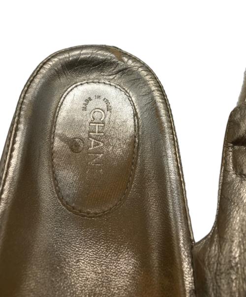 CHANEL（シャネル）CHANEL (シャネル) ココマーク フットヘッドサンダル ゴールド サイズ:38の古着・服飾アイテム