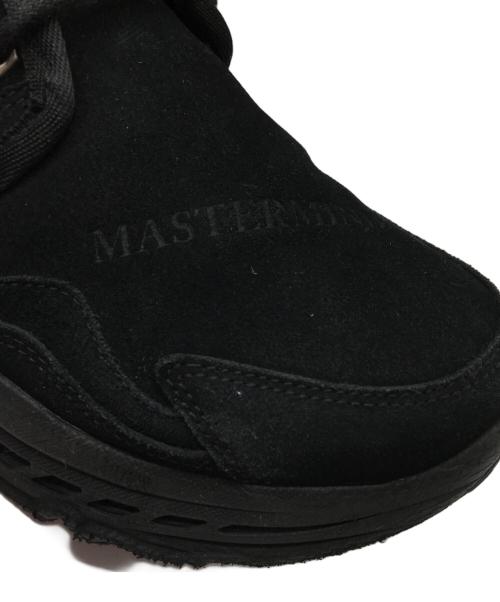 UGG（アグ）UGG (アグ) Mastermind JAPAN (マスターマインド ジャパン) ニューメル チャッカブーツ ブラック サイズ:US8の古着・服飾アイテム