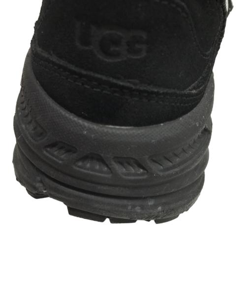 UGG（アグ）UGG (アグ) Mastermind JAPAN (マスターマインド ジャパン) ニューメル チャッカブーツ ブラック サイズ:US8の古着・服飾アイテム