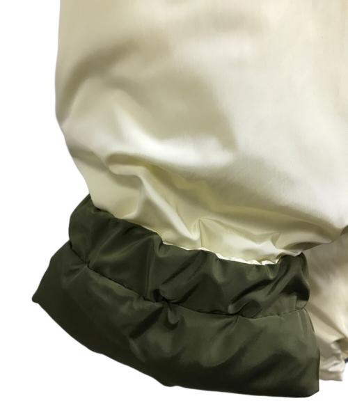 WETTEMPT（ウィテンプト）WETTEMPT (ウィテンプト) REVERSIBLE BICOLOR PADDING BLOUSON グリーン×アイボリー サイズ:Mの古着・服飾アイテム