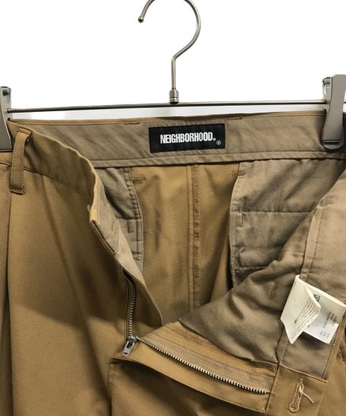NEIGHBORHOOD（ネイバーフッド）NEIGHBORHOOD (ネイバーフッド) TWO TUCK / ER-PT ベージュ サイズ:Mの古着・服飾アイテム