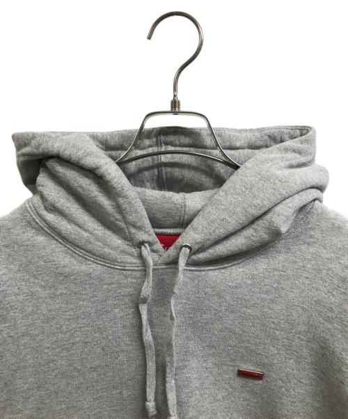 SUPREME（シュプリーム）Supreme (シュプリーム) スモールボックスロゴパーカー グレー サイズ:Lの古着・服飾アイテム