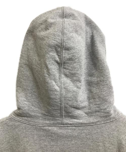 SUPREME（シュプリーム）Supreme (シュプリーム) スモールボックスロゴパーカー グレー サイズ:Lの古着・服飾アイテム