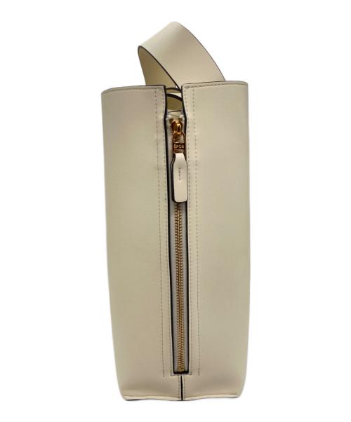 EPOR（エポール）EPOR (エポール) Y BAG Shoulder Medium ベージュ 未使用品の古着・服飾アイテム