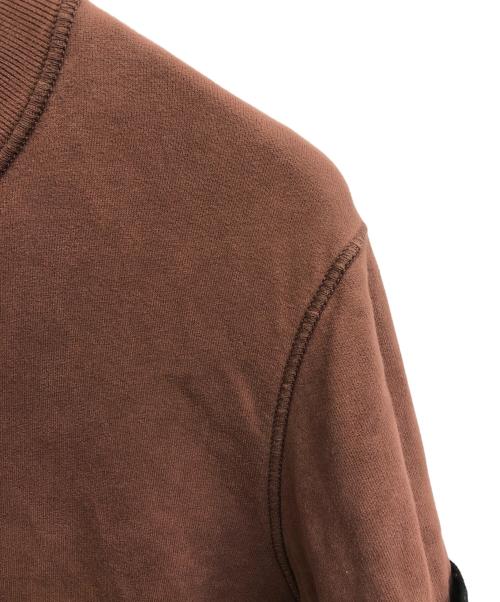 STONE ISLAND（ストーンアイランド）STONE ISLAND (ストーンアイランド) クルーネックスウェット ブラウン サイズ:Mの古着・服飾アイテム