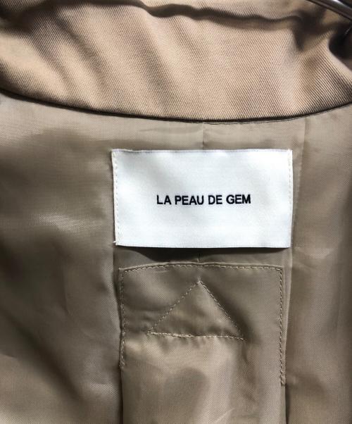 la peau de gem（ラポドゥジェム）la peau de gem (ラポドゥジェム) トレンチベスト ベージュ サイズ:Free 未使用品の古着・服飾アイテム