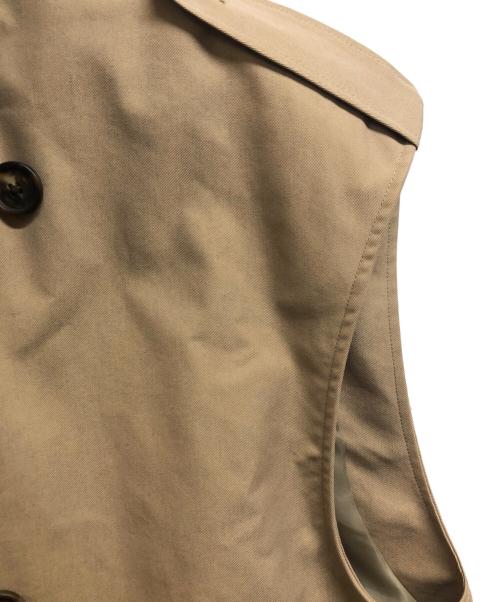 la peau de gem（ラポドゥジェム）la peau de gem (ラポドゥジェム) トレンチベスト ベージュ サイズ:Free 未使用品の古着・服飾アイテム