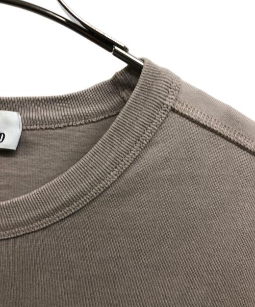 STONE ISLAND（ストーンアイランド）STONE ISLAND (ストーンアイランド) ヘビーウェイトコットンクルーネック ベージュ サイズ:Mの古着・服飾アイテム