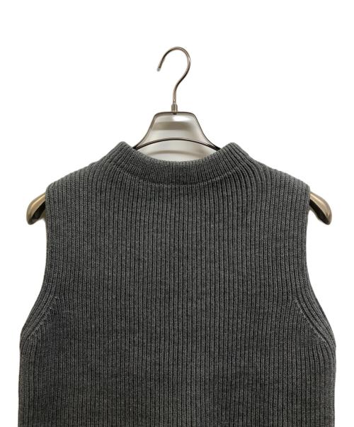 ANDERSEN-ANDERSEN（アンデルセン アンデルセン）Andersen-Andersen (アンデルセン アンデルセン) 5ゲージ クルーネック ウールニットベスト グレー サイズ:Sの古着・服飾アイテム